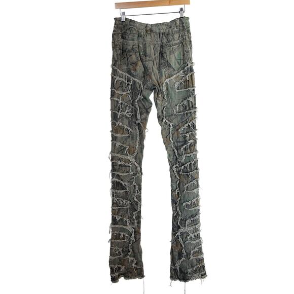 Guapi Men's Camo distressed limited edition stacked Jeans size 30 - Picture 1 of 6